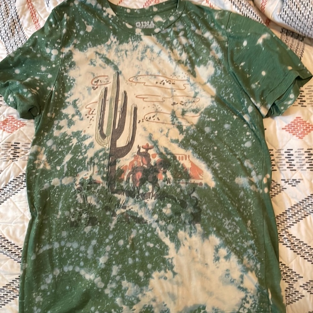 GINA cactus and cowboy tee